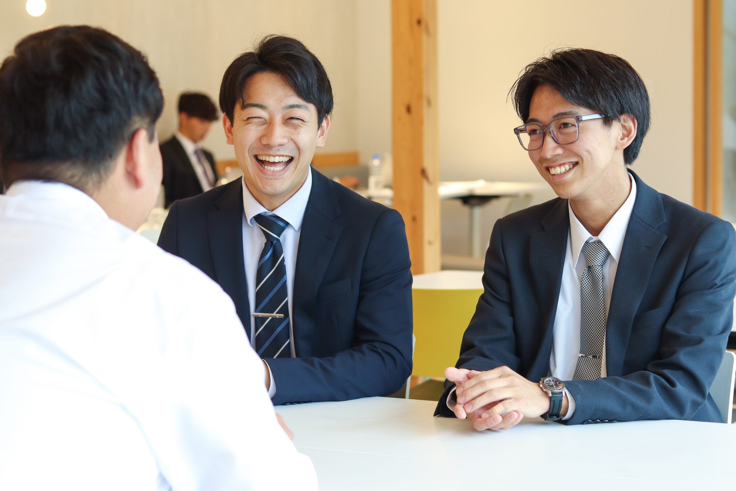 新卒社員対談Ver.3「聞かせて！就活の軸＆入社の決め手」 業務風景