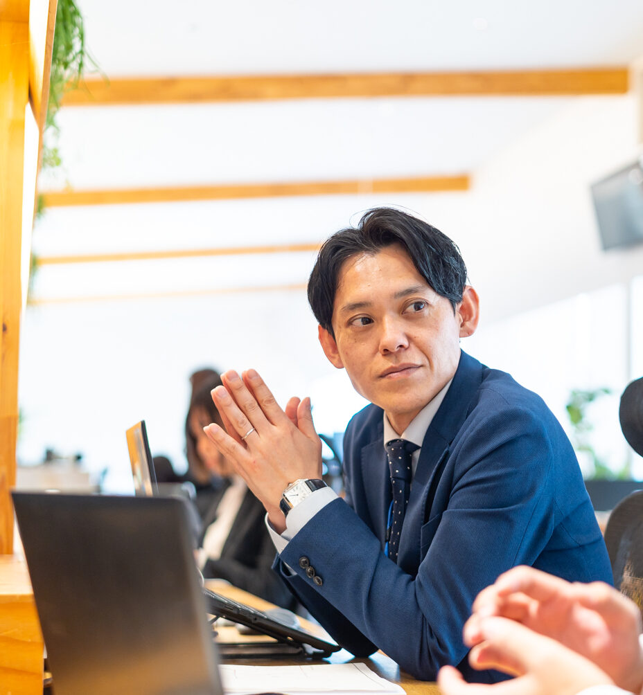 【周南市】店長候補・経験者優遇！規格注文住宅の営業 ・完全週休2日制